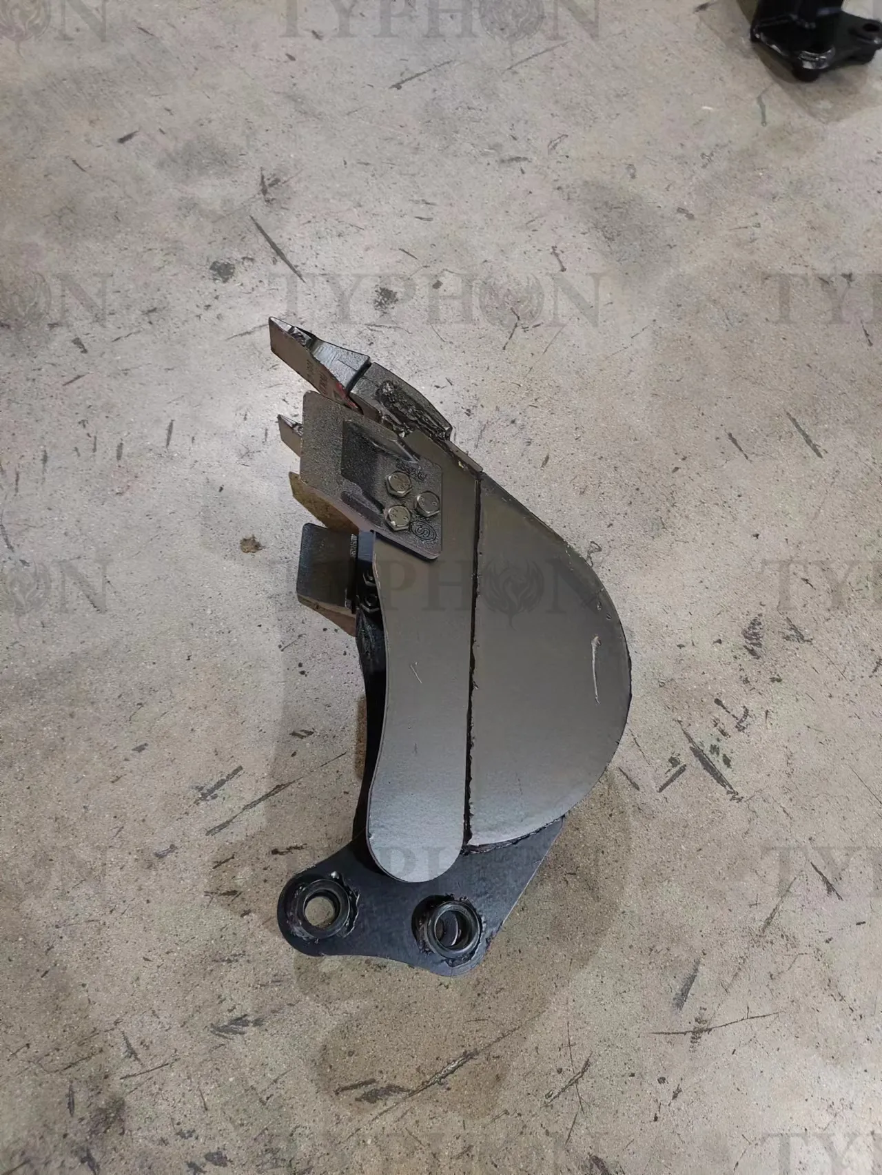 2-3.5-Tons-Excavator-Attachment-250mm.webp