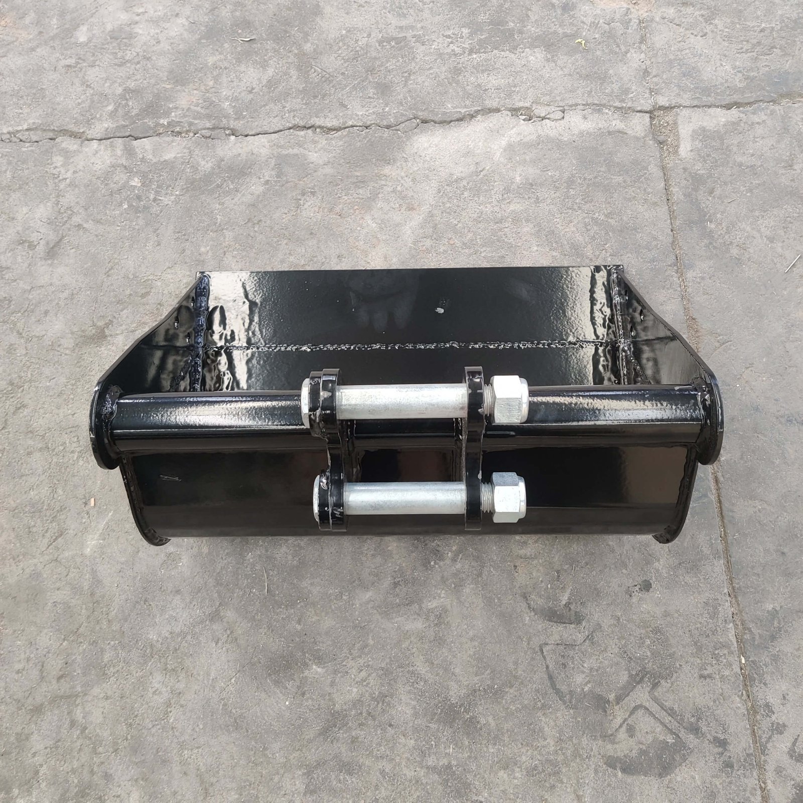 500mm Plain Mud Bucket Attachment for TYPHON Mini Excavators USA