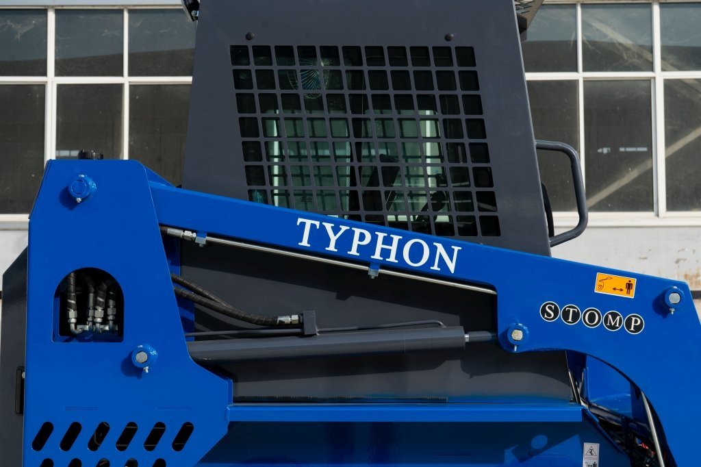 Brand New TYPHON STOMP Mini Skid Steer Kubota D1105 Diesel EPA Engine USA