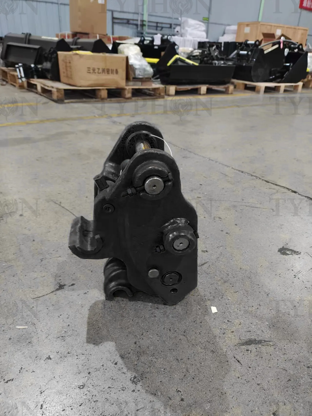 TYPHON 2.5 Ton Mini Excavator Attachment Mechanical Quick Hitch Quick Coupler For TERROR X2 PRO