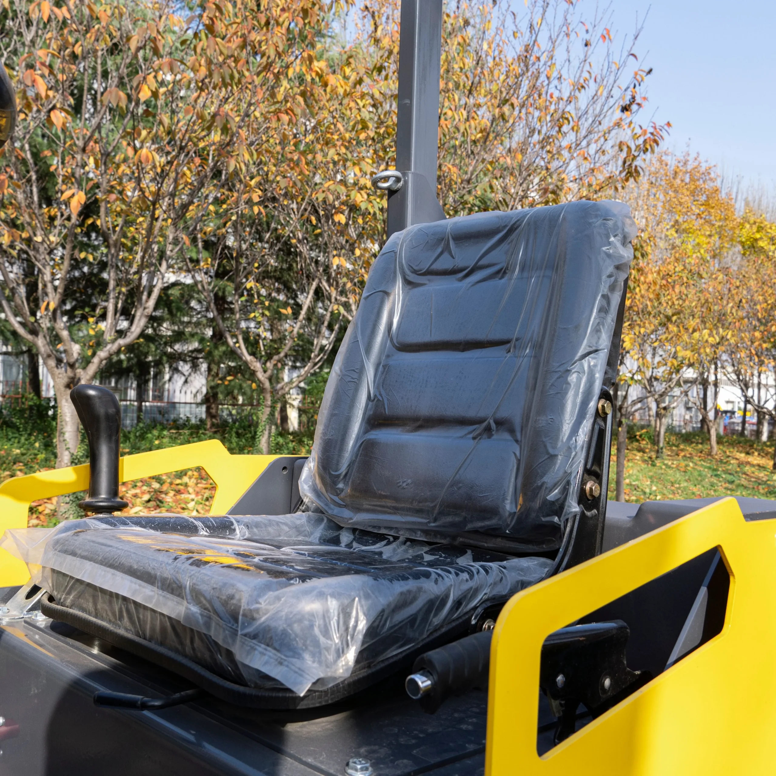 TYPHON FURY 15 Mini Road Roller 1.5Ton 13.5 hp B&S Gas Engine Hydraulic Steering