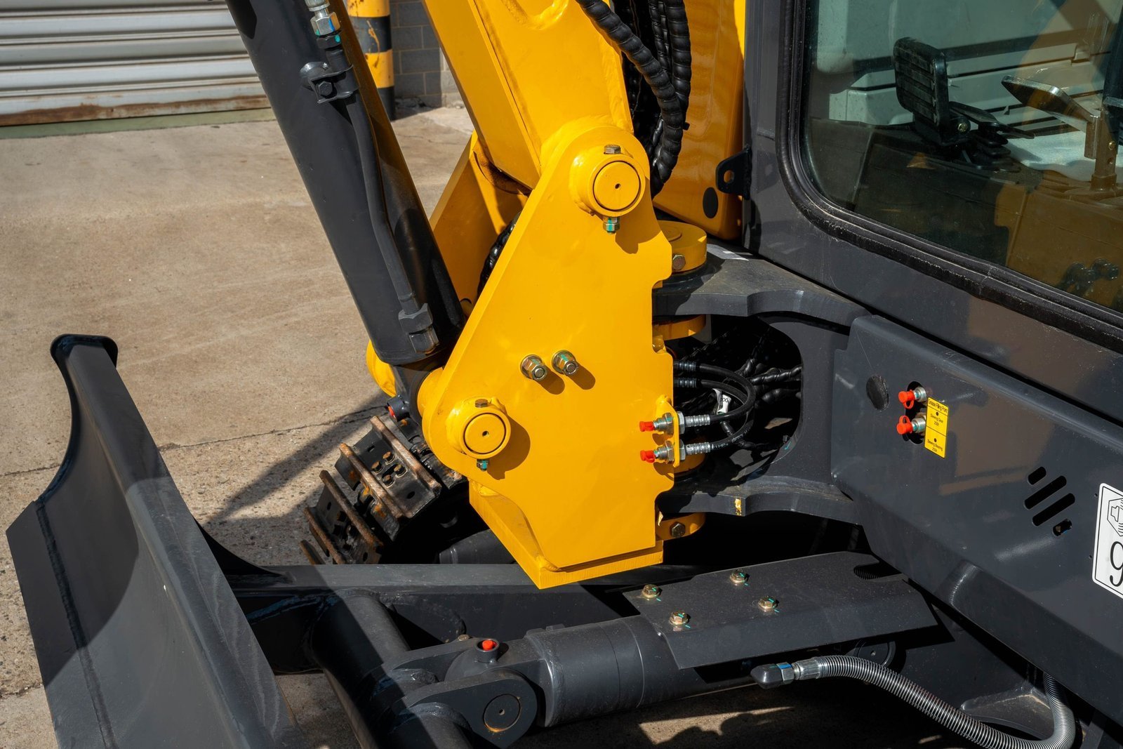 TYPHON NAGA 4.0 Mini Excavator w 4 Ton 24.4hp Yanmar Diesel Engine Metal Track ISO SAE control switch, AC Heater Cabin, 2 Travel Speed