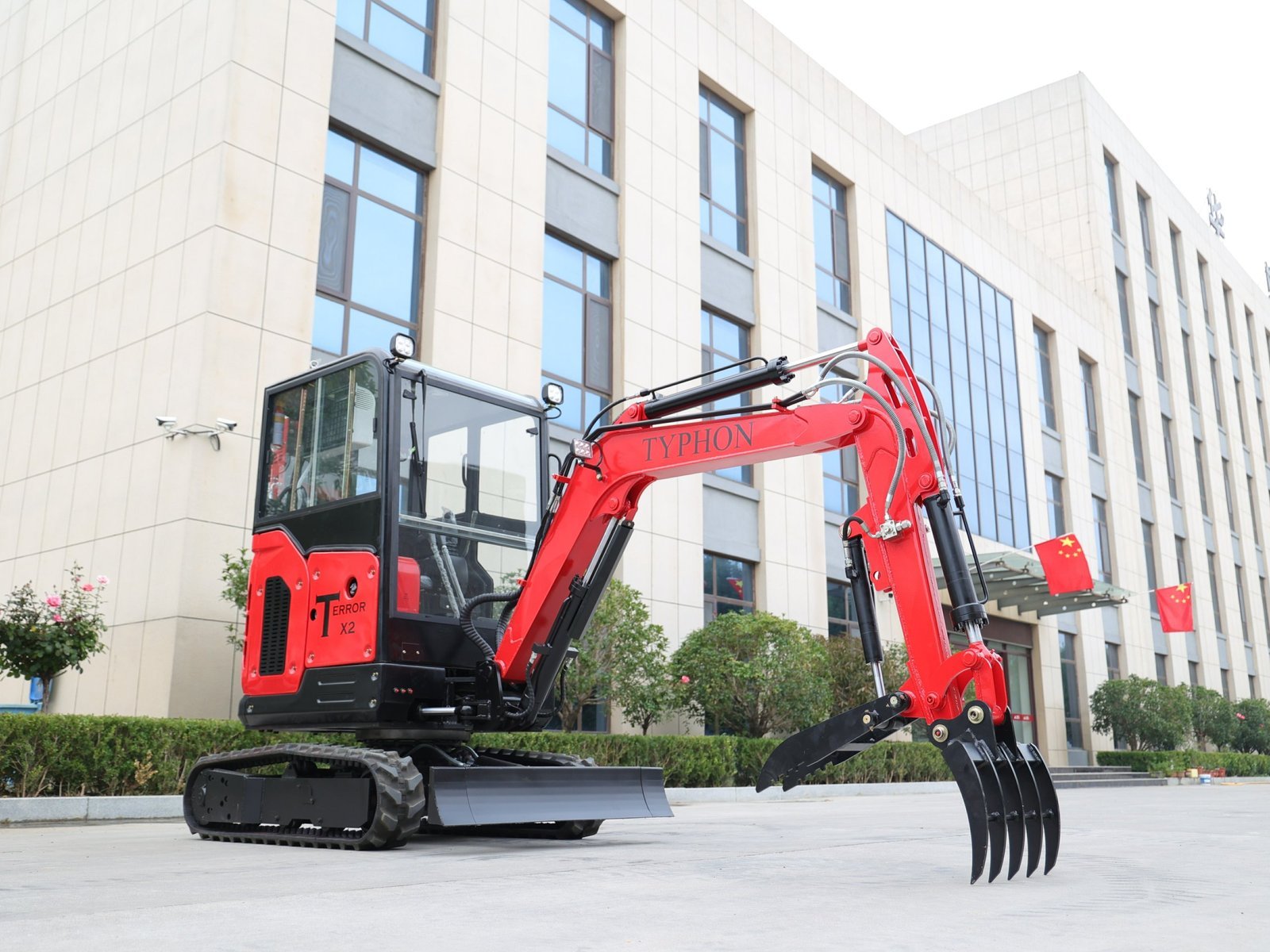 TYPHON TERROR X2 Mini Excavator 2.7 Ton EPA Diesel Perkins Engine USA