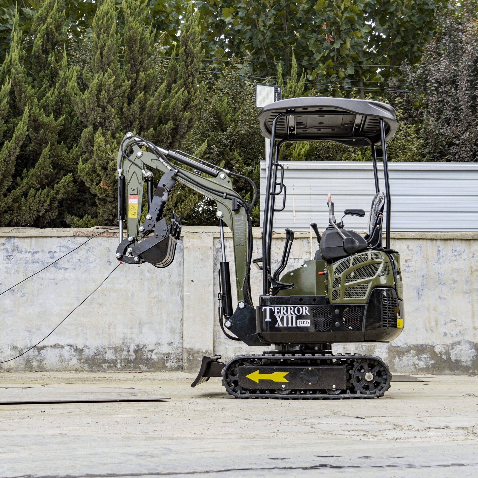 TYPHON TERROR XIII PRO STORM Mini Excavator – 1.3 Ton Trench Digger with Canopy, Hydraulic Thumb Clip, 22.1hp Honda Engine USA