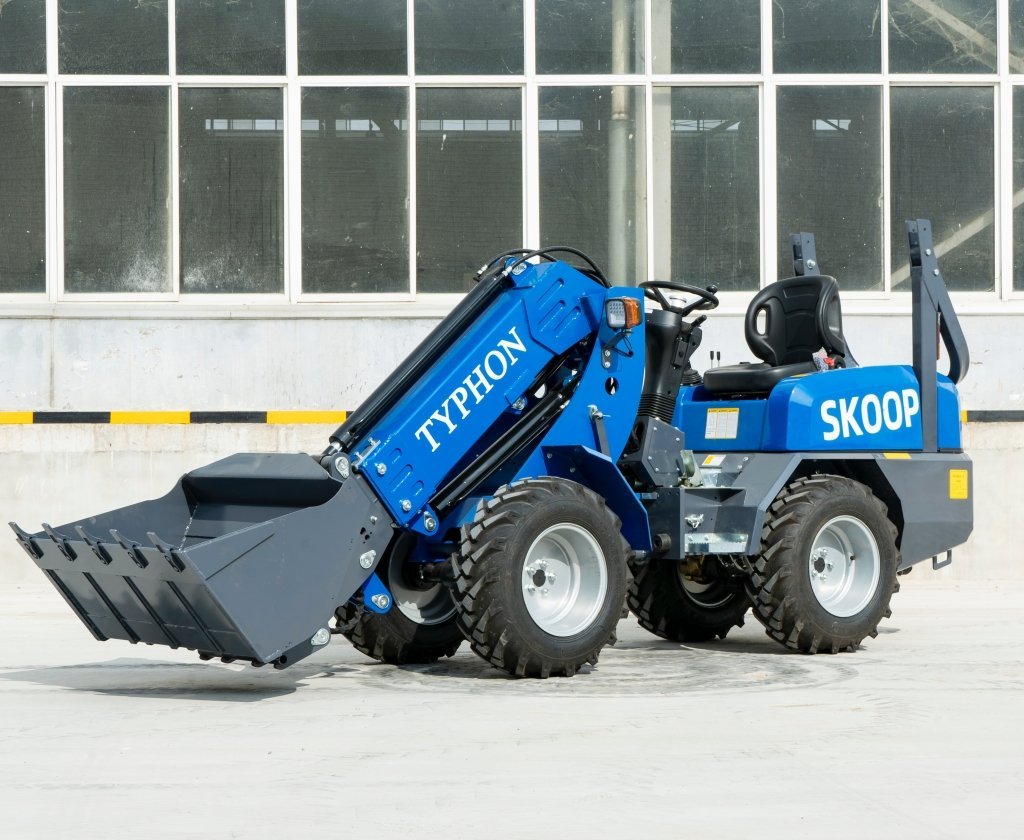 New TYPHON Telescopic Wheel Loader with Kubota D1105 engine 25 hp 1 ton Load USA